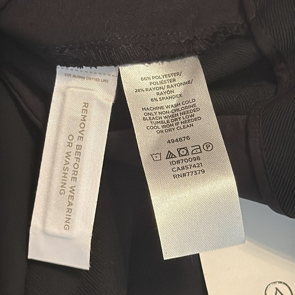 NWT Ann Taylor The Side Zip Ankle Pant in Bi-Stretch Black Size 16 - Picture 9 of 10